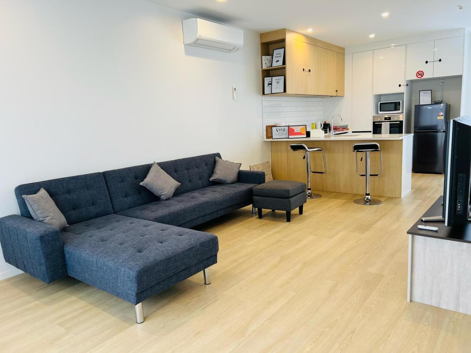 Central Modern 3-Bedroom,3- Bathroom House With Patio And Carpark- Lower Hutt City Centre Εξωτερικό φωτογραφία